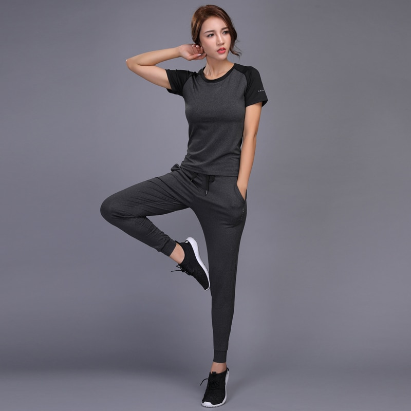Women's sportswear Yoga Sets Jogging Clothes Gym Workout Fitness Training Yoga Sports T-Shirts+Pants Running Clothing Suit - Image 3